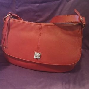 Piazza Zip Top Shoulder Bag